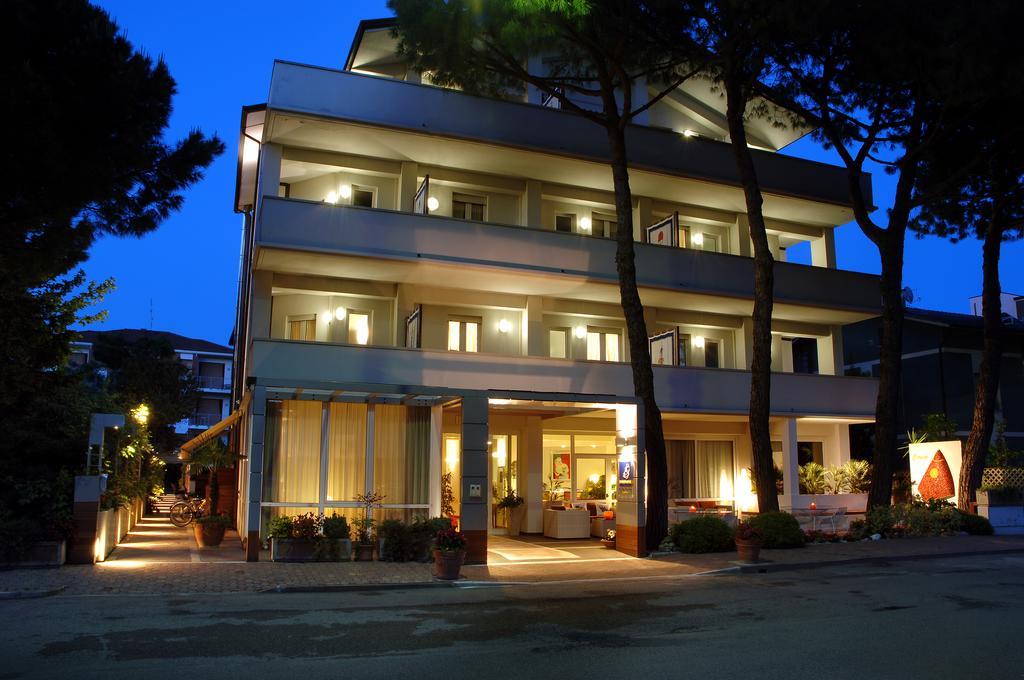 Hotel Eros Residence Cervia Luaran gambar